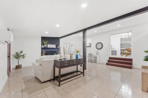 2311 Ardmore Court Jacksonville FL 32211