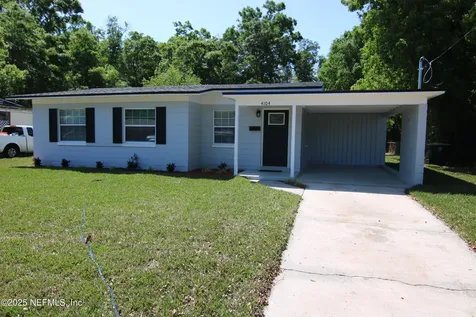 4104 Forest Boulevard Jacksonville FL 32246