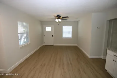 4104 Forest Boulevard Jacksonville FL 32246