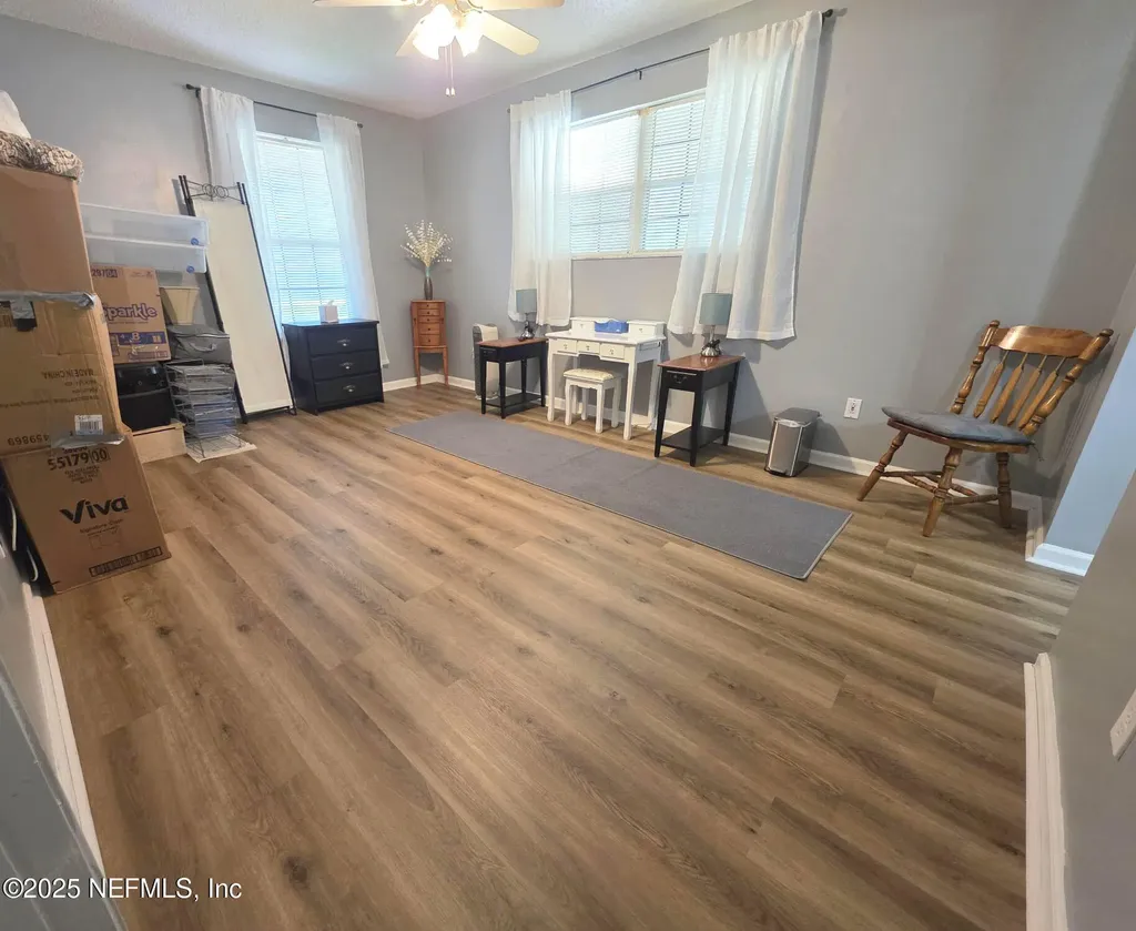 231 3rd (includes Adjacent Lot) Street W Baldwin FL 32234