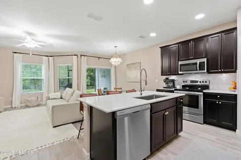 352 Boracay Circle St. Johns FL 32259