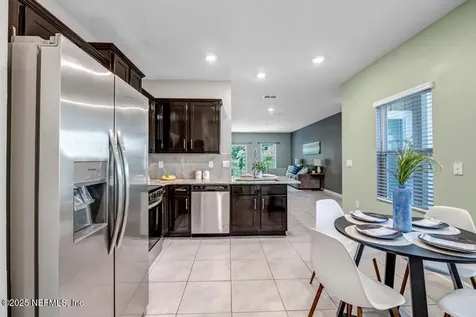 234 Aralia Lane Jacksonville FL 32216