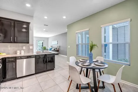 234 Aralia Lane Jacksonville FL 32216