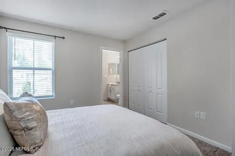 234 Aralia Lane Jacksonville FL 32216
