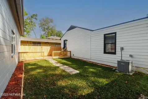 1432 Wolfe Street Jacksonville FL 32205