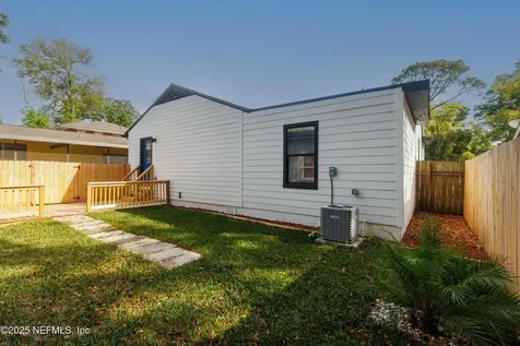1432 Wolfe Street Jacksonville FL 32205