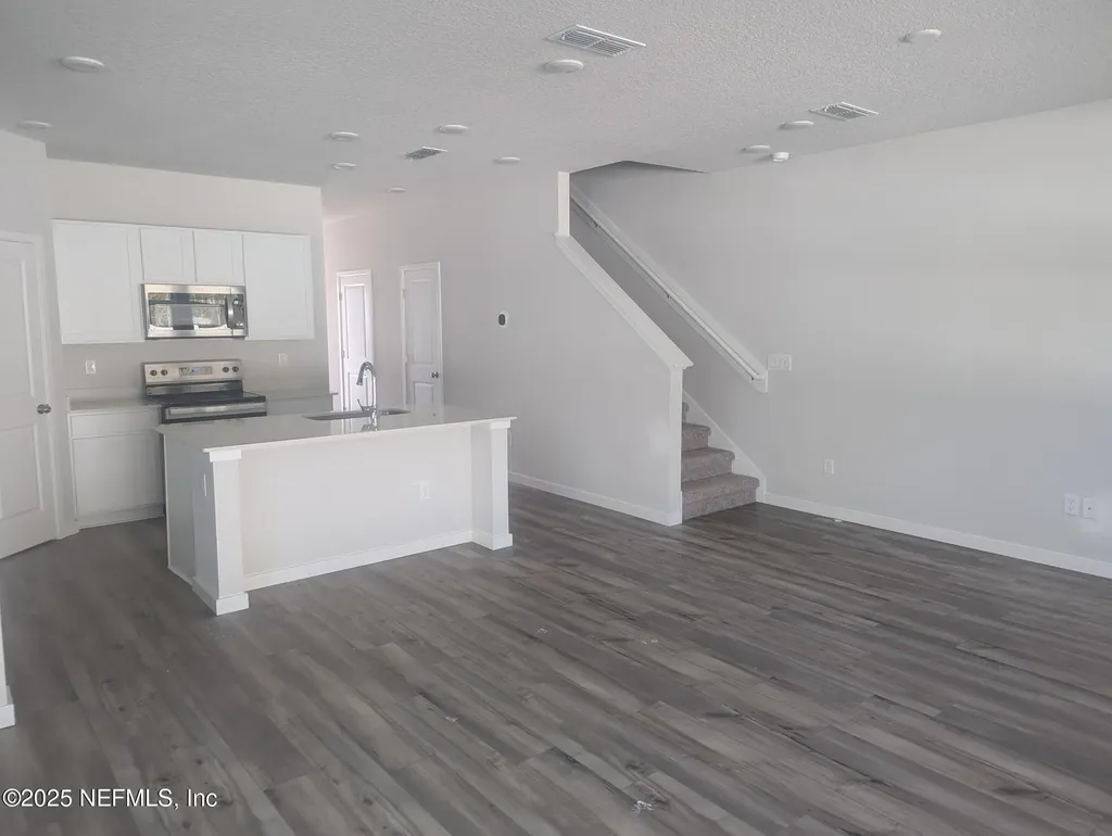139 Brazil Nut Circle Jacksonville FL 32218