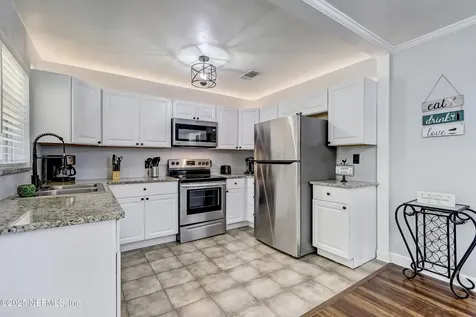 6924 Waikiki Road Jacksonville FL 32216