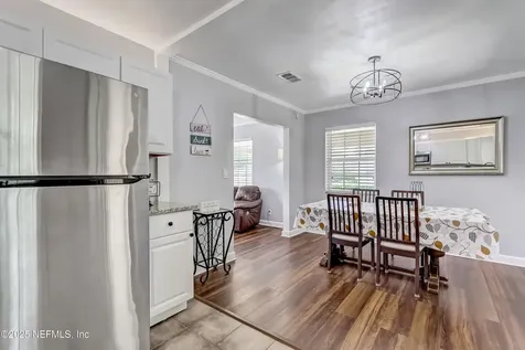 6924 Waikiki Road Jacksonville FL 32216