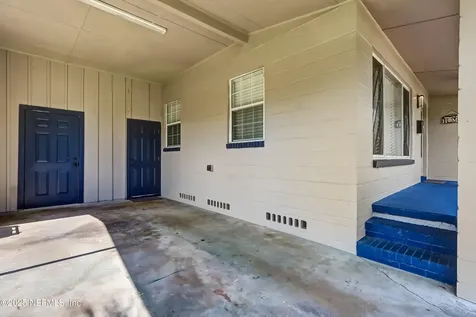 6924 Waikiki Road Jacksonville FL 32216