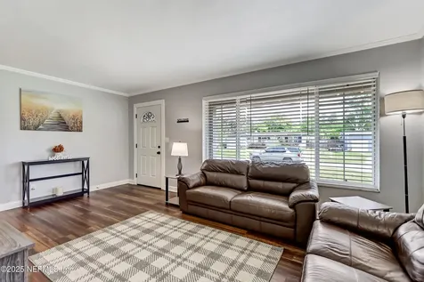 6924 Waikiki Road Jacksonville FL 32216