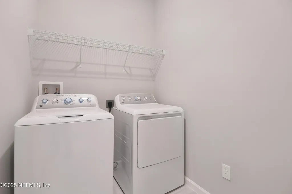 1737 Carnelian Street Deland FL 32720