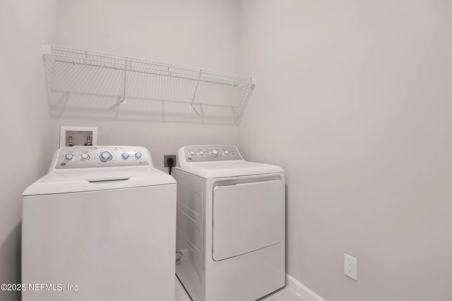 1737 Carnelian Street Deland FL 32720