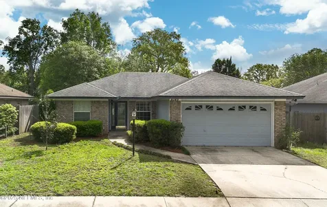8049 Buchannan Court Jacksonville FL 32244