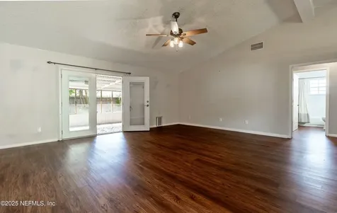 8049 Buchannan Court Jacksonville FL 32244