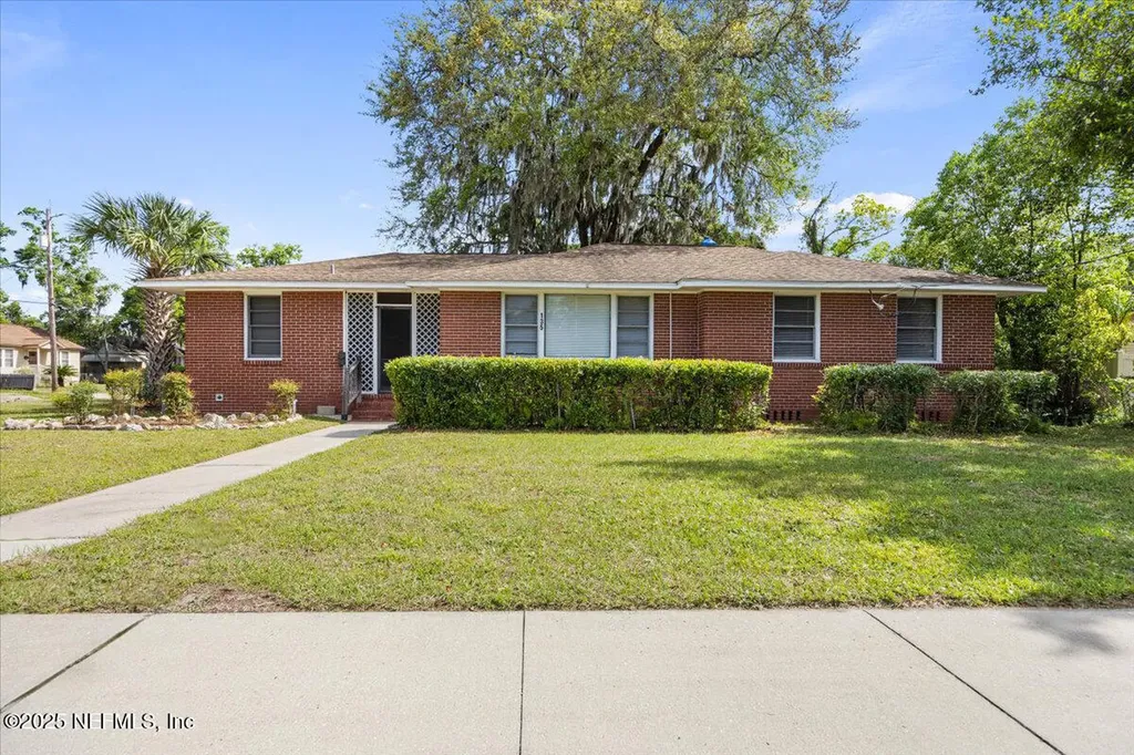 135 Tallulah Avenue Jacksonville FL 32208