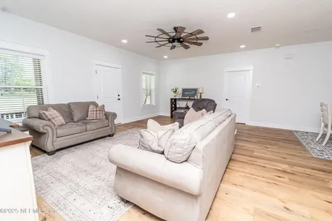 5160 Mobleys Trail Macclenny FL 32063