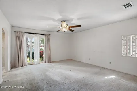 7332 Buckskin Trail S Jacksonville FL 32277