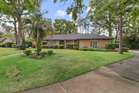 7332 Buckskin Trail S Jacksonville FL 32277