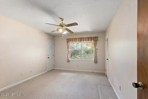 7332 Buckskin Trail S Jacksonville FL 32277