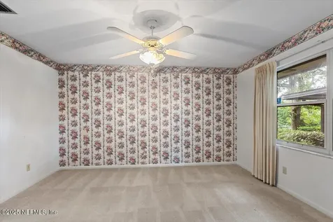 7332 Buckskin Trail S Jacksonville FL 32277
