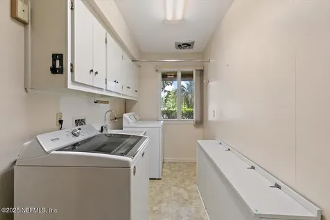 7332 Buckskin Trail S Jacksonville FL 32277
