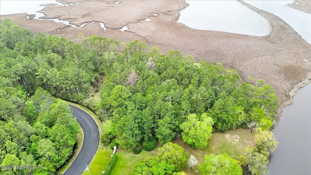 5616 Tarpon Court Milton FL 32583