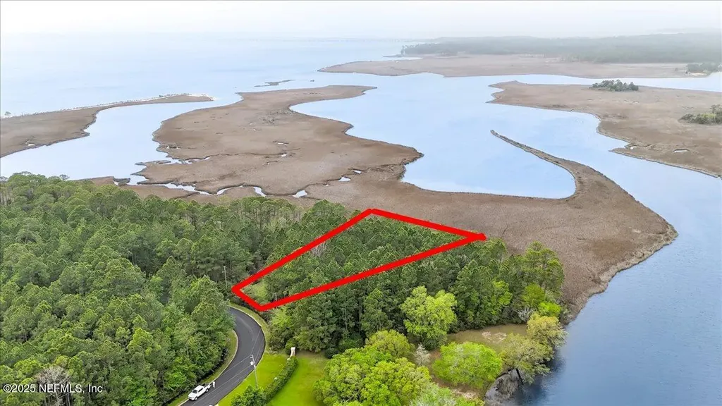 5616 Tarpon Court Milton FL 32583