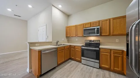 6099 Maggies Circle Jacksonville FL 32244