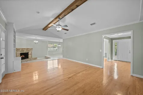 2270 The Woods Drive E Jacksonville FL 32246