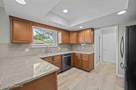2270 The Woods Drive E Jacksonville FL 32246
