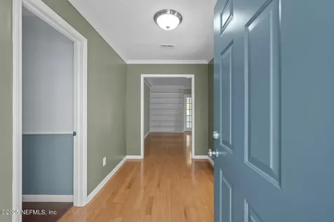 2270 The Woods Drive E Jacksonville FL 32246