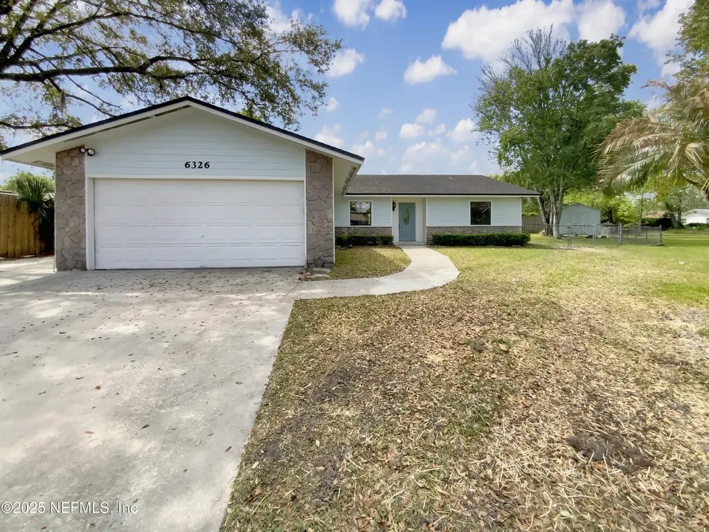 6326 Saradale Court Jacksonville FL 32216