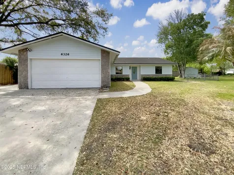 6326 Saradale Court Jacksonville FL 32216