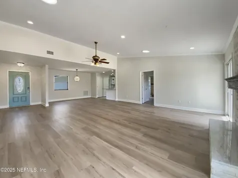 6326 Saradale Court Jacksonville FL 32216