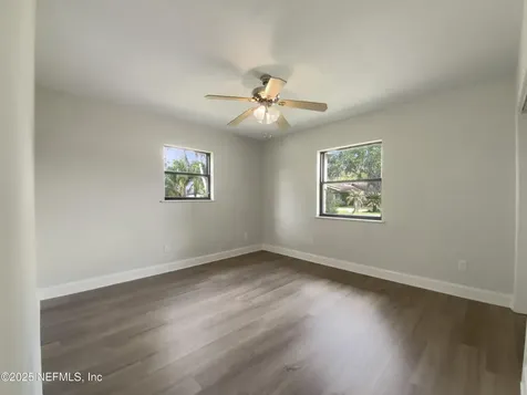 6326 Saradale Court Jacksonville FL 32216