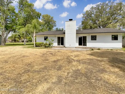 6326 Saradale Court Jacksonville FL 32216