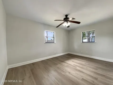 6326 Saradale Court Jacksonville FL 32216