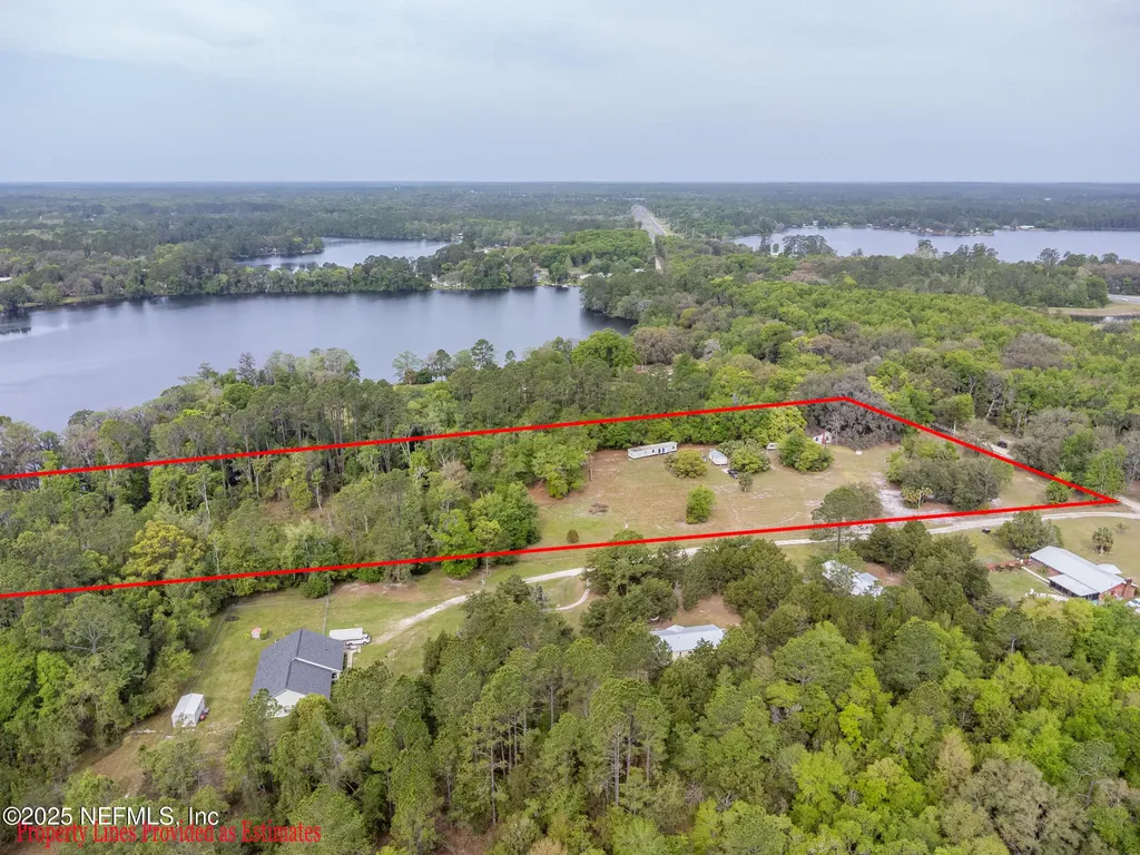 1017 Old Gainesville Highway Interlachen FL 32148