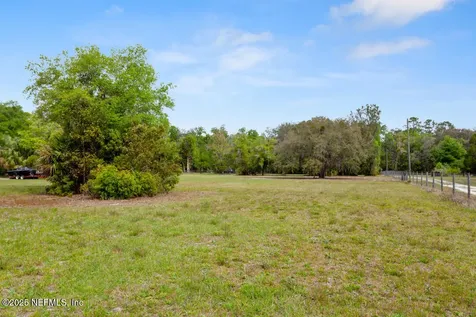 1017 Old Gainesville Highway Interlachen FL 32148