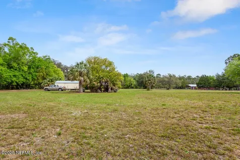 1017 Old Gainesville Highway Interlachen FL 32148