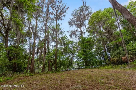 1017 Old Gainesville Highway Interlachen FL 32148