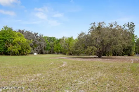 1017 Old Gainesville Highway Interlachen FL 32148
