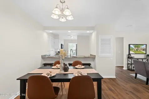 4158 Rollingwood Court Jacksonville FL 32257