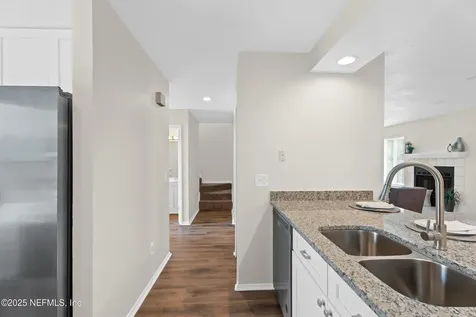 4158 Rollingwood Court Jacksonville FL 32257
