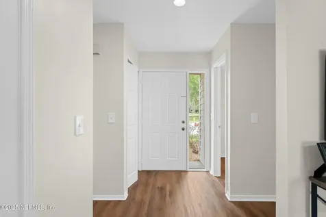 4158 Rollingwood Court Jacksonville FL 32257