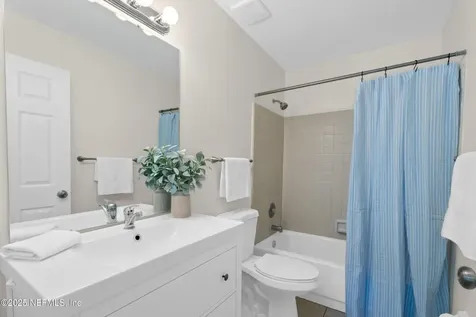 4158 Rollingwood Court Jacksonville FL 32257