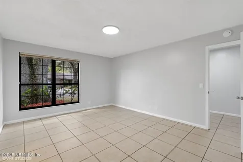 7927 Dwyer Drive Jacksonville FL 32244