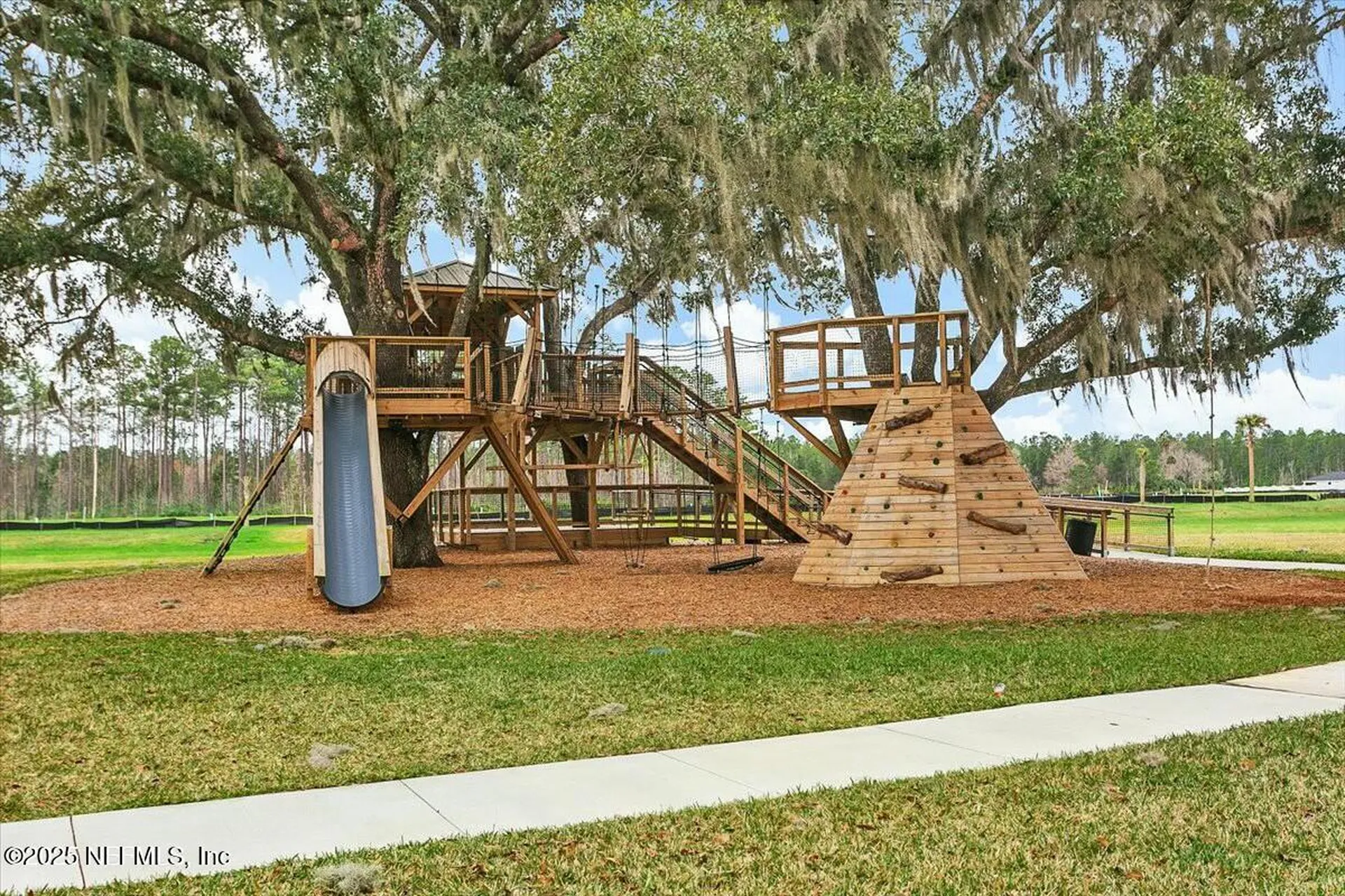 22 Myrtle Oak Court St. Augustine FL 32092