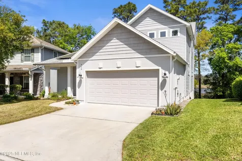 468 Auburn Oaks Road E Jacksonville FL 32218